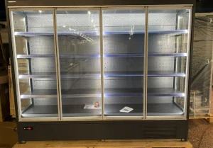 Přístěnná chladicí vitrína 2,5m, venkovní agregát
