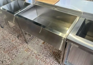 Nerezové mycí vany