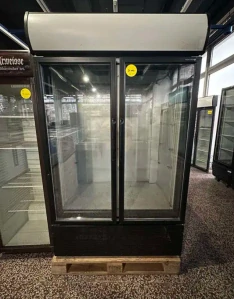 Křídlová dvoudvéřová lednice Tefcold 119x74,5x195