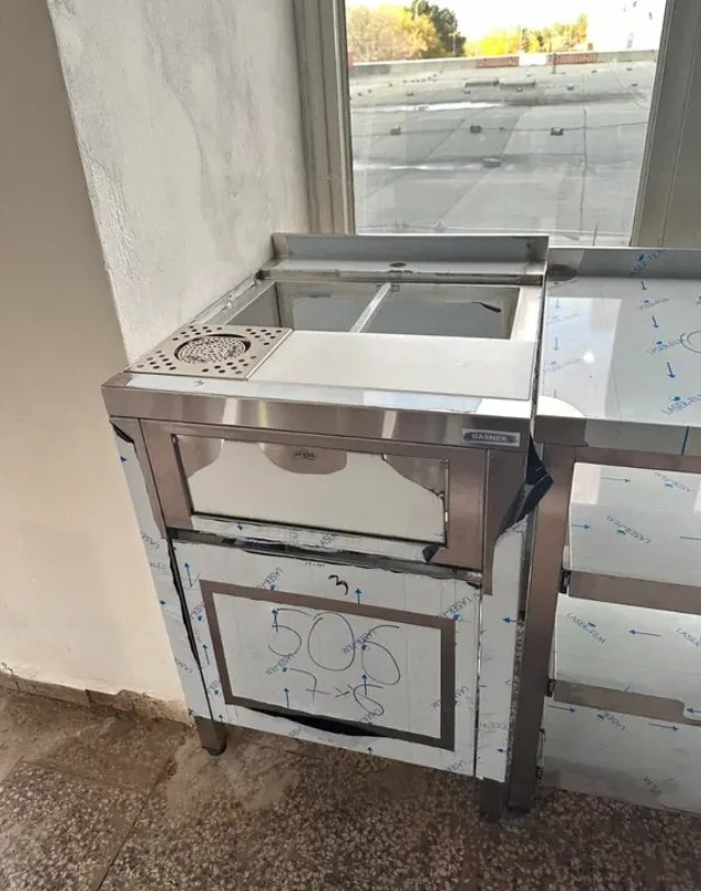Nerezové barmanské stanice