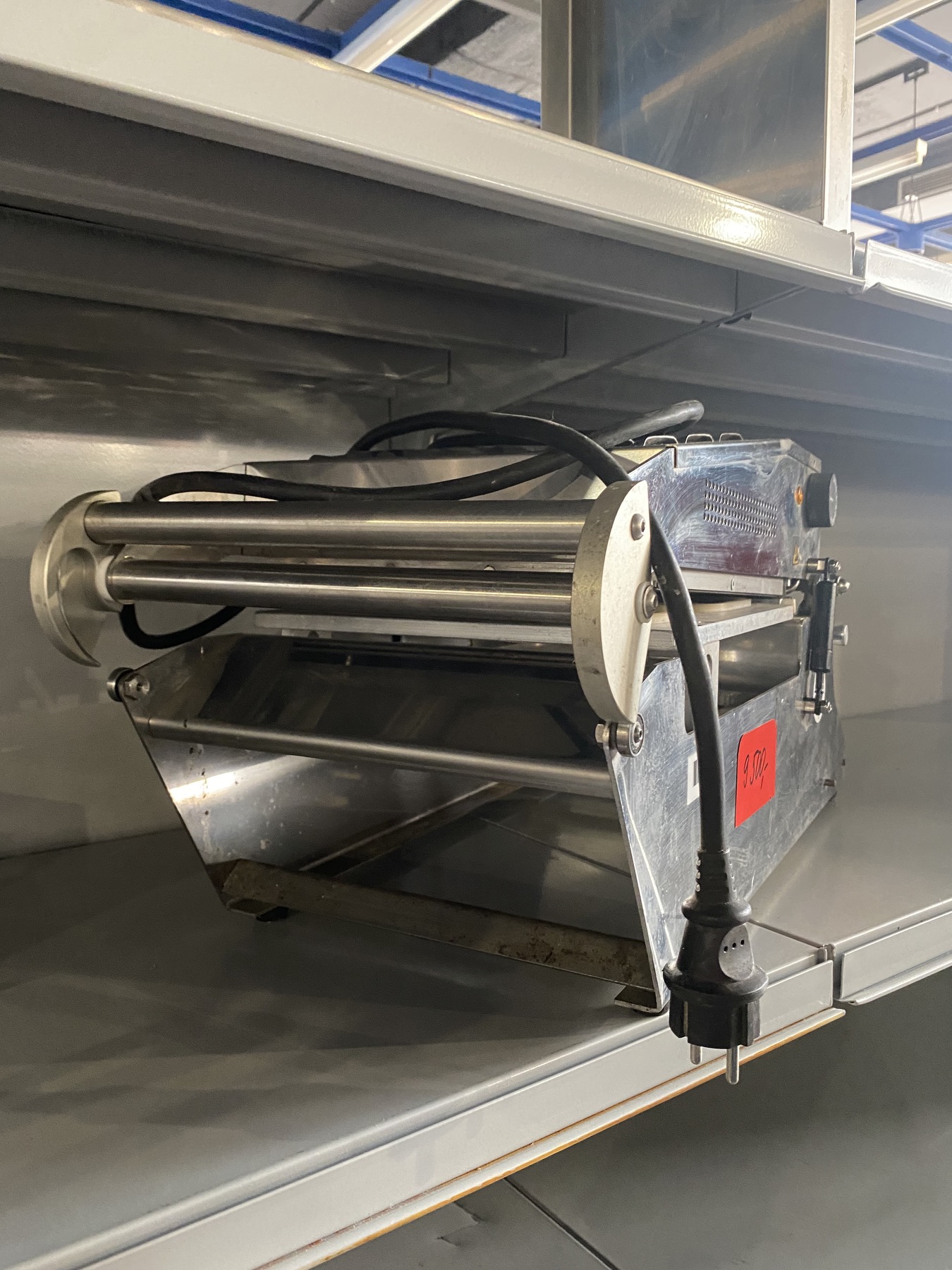 Zavařovačka SEALING MACHINE IP 245