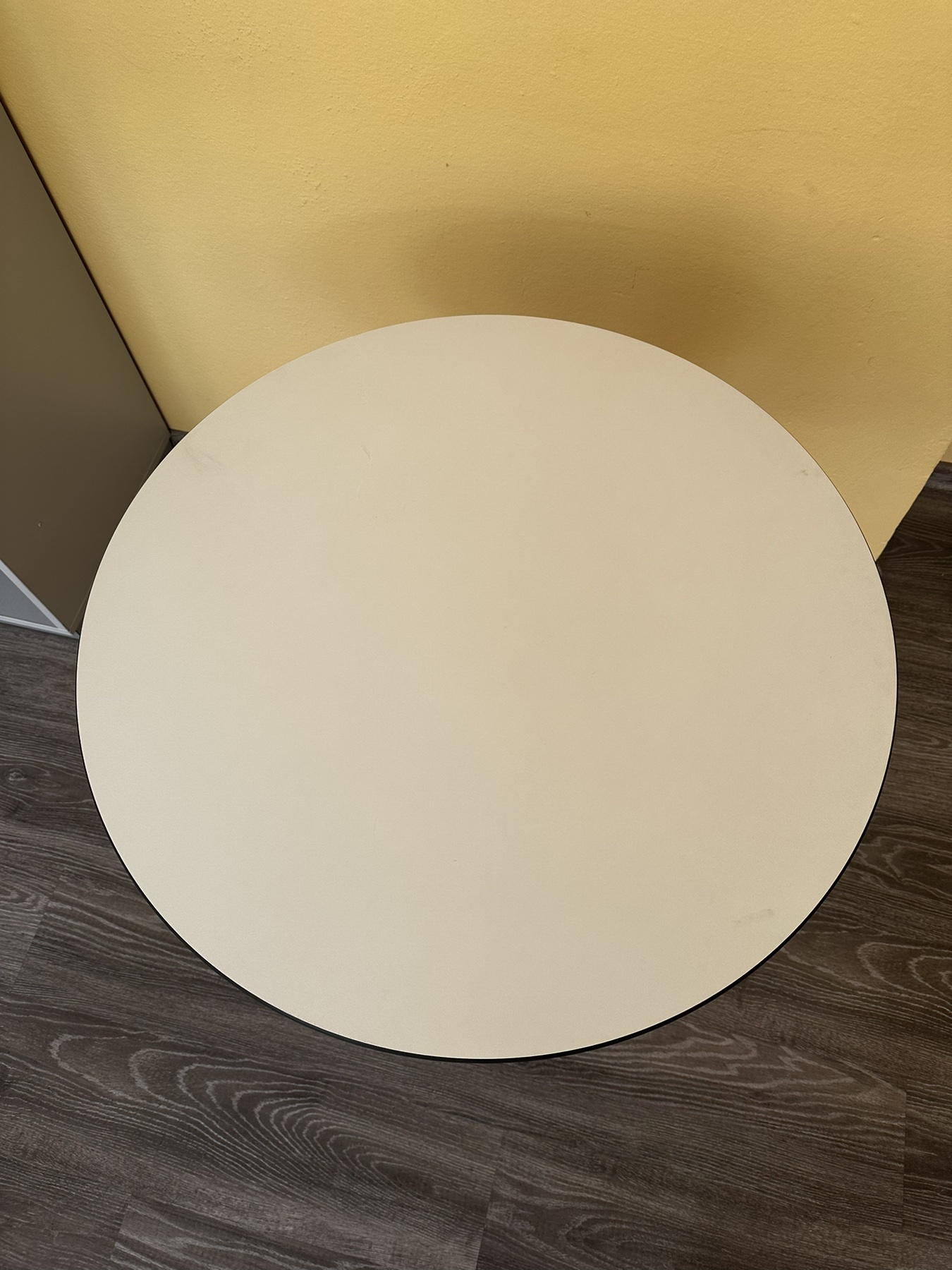 Kulatý stůl 69x74,5cm Itálie - Volt Pedrali