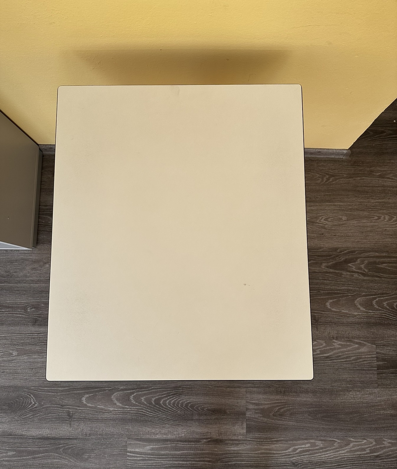 Hranatý stůl 59x69x74,5cm Itálie - Volt Pedrali