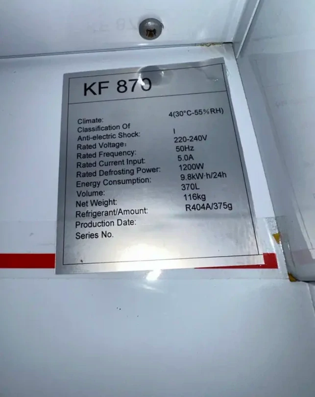 Mrazící skříň KF 870