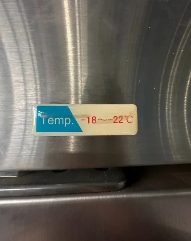 Nerezová mrazící skříň Coolpoint